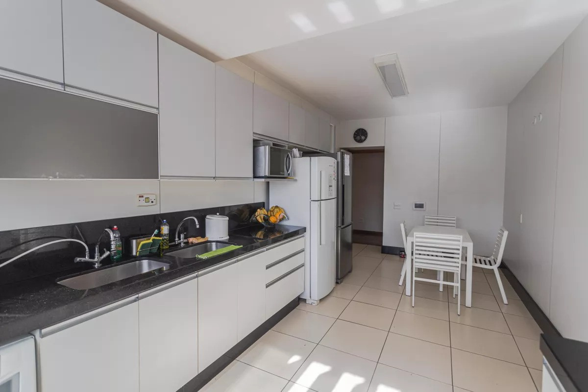 Apartamento, 4 quartos, 330 m² - Foto 18