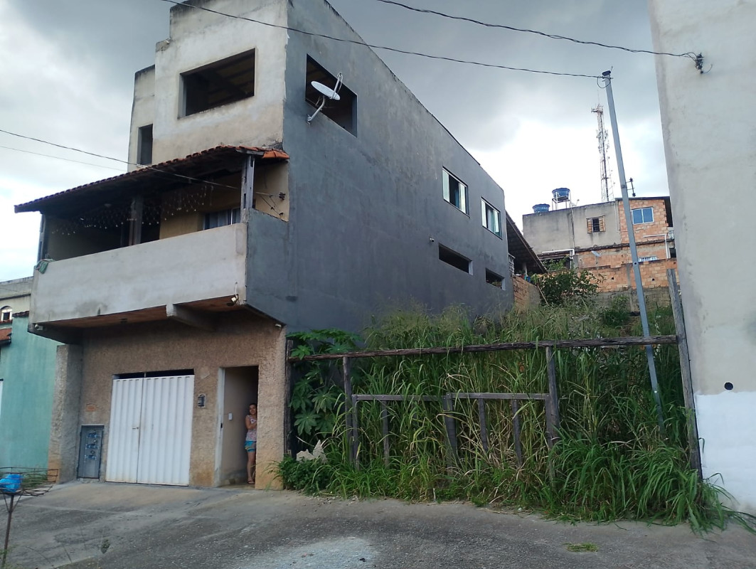 Casa, 3 quartos, 360 m² - Foto 1
