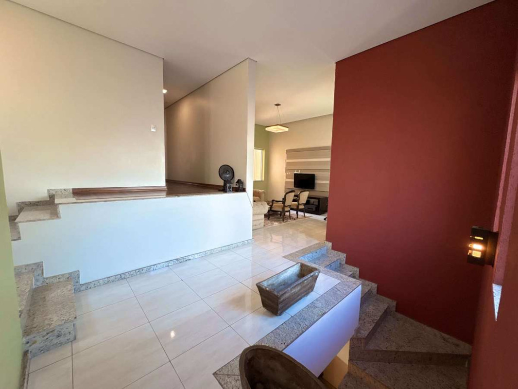 Casa, 3 quartos, 315 m² - Foto 10