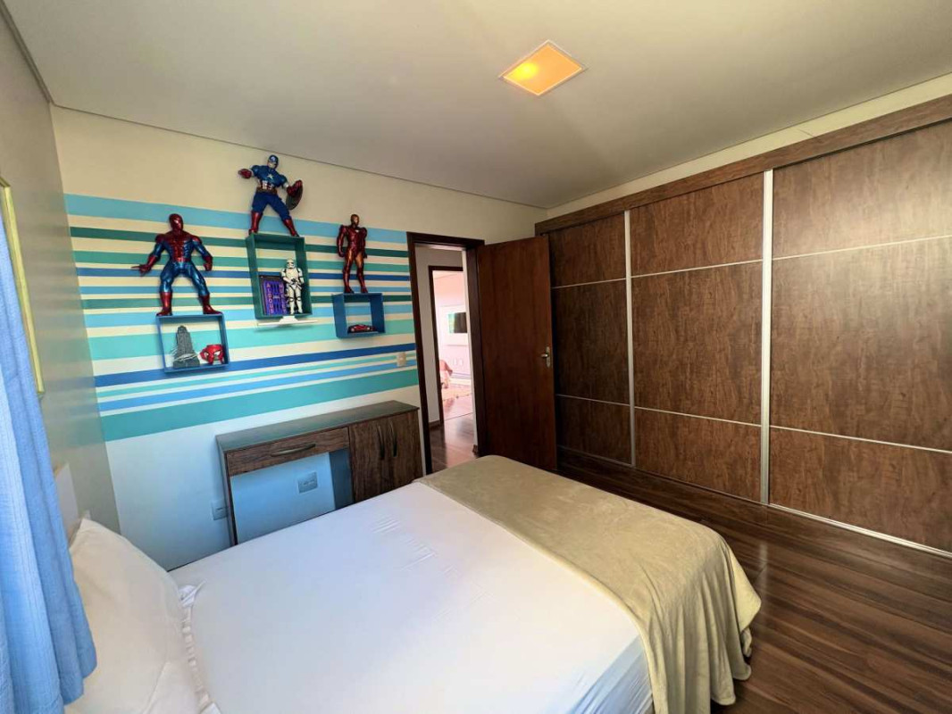 Casa, 3 quartos, 315 m² - Foto 17