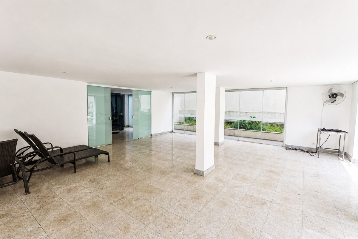 Apartamento, 3 quartos, 140 m² - Foto 1