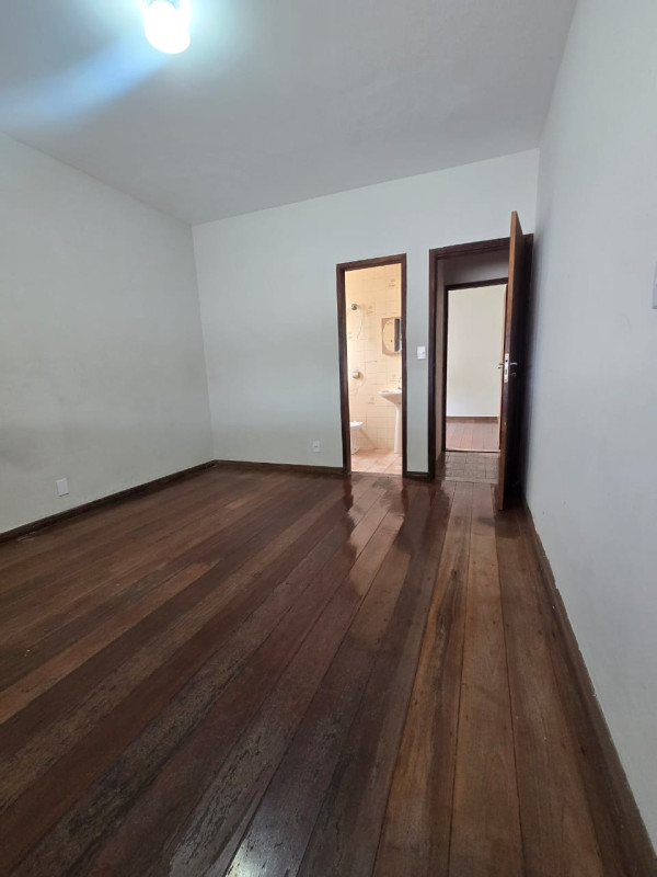 Casa, 4 quartos, 141 m² - Foto 4