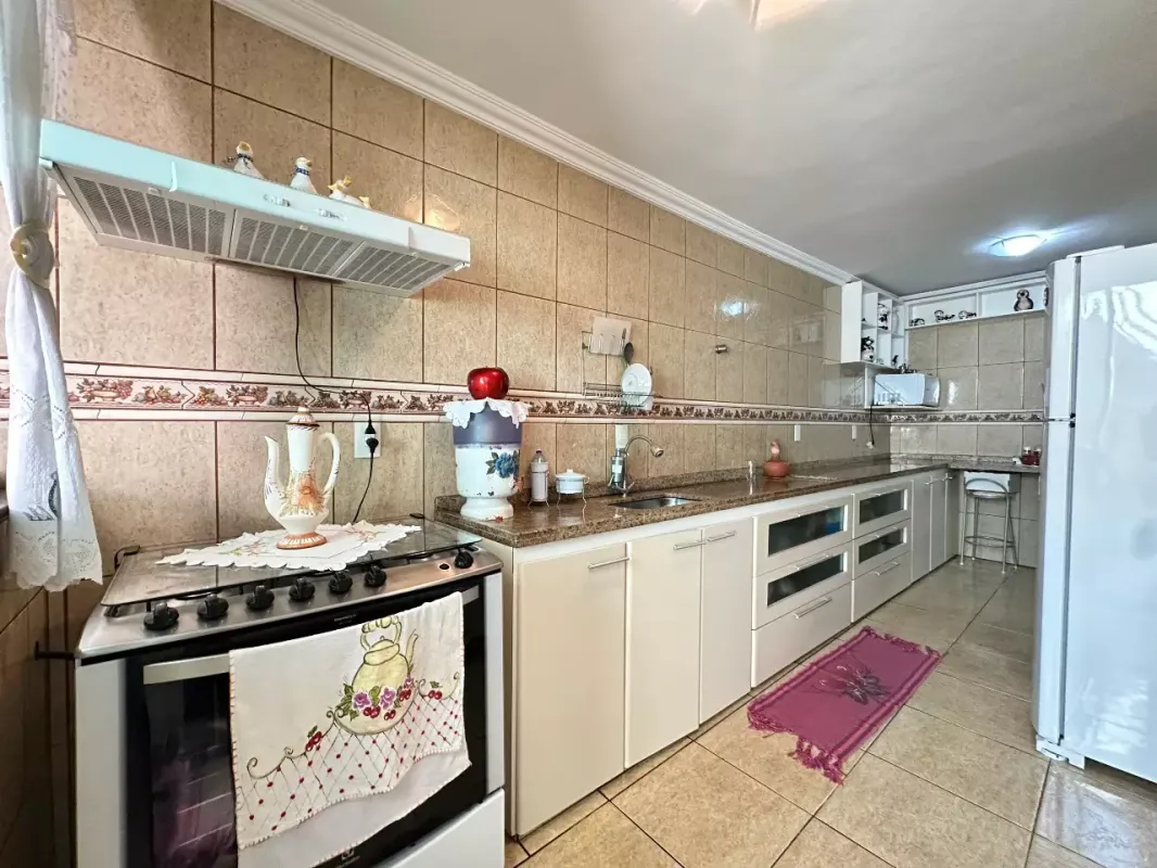 Casa, 4 quartos, 274 m² - Foto 9