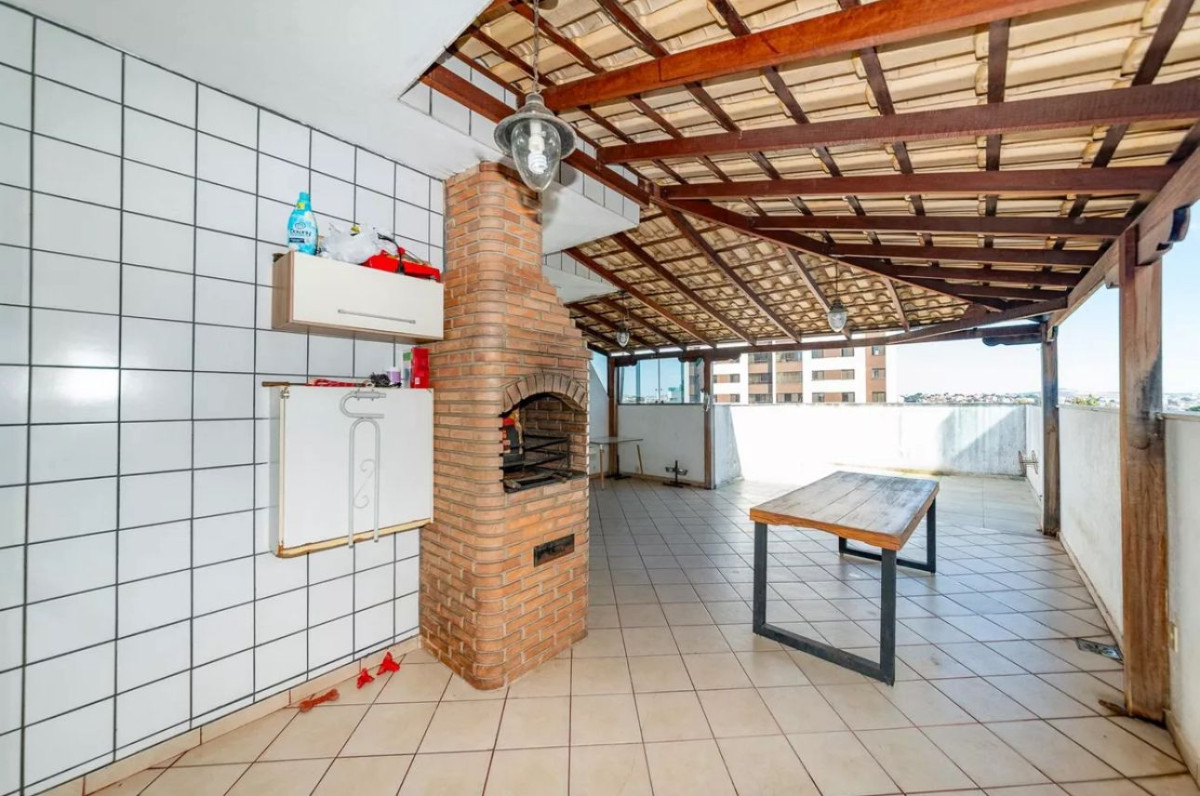 Cobertura, 3 quartos, 179 m² - Foto 2