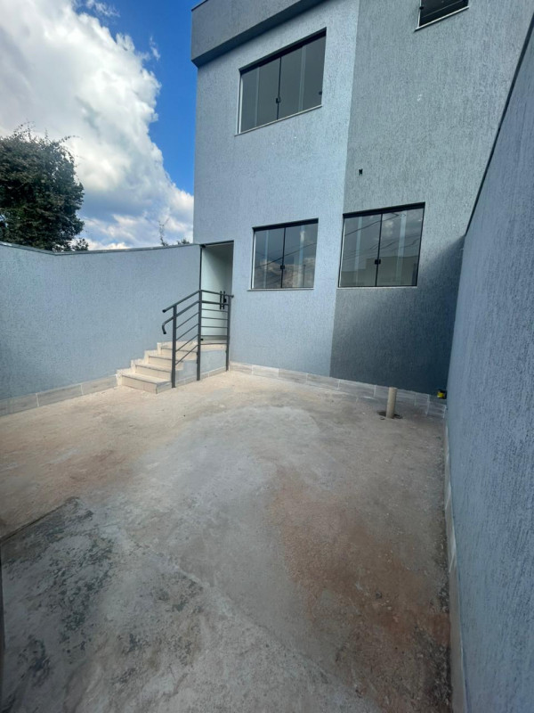 Casa, 3 quartos, 74 m² - Foto 1