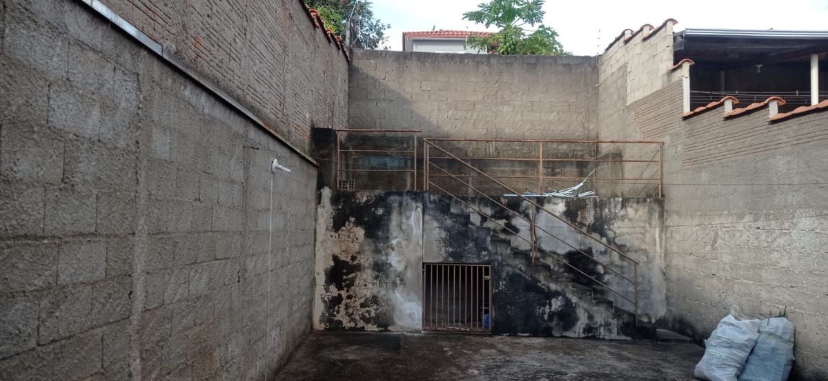 Casa, 2 quartos, 240 m² - Foto 12