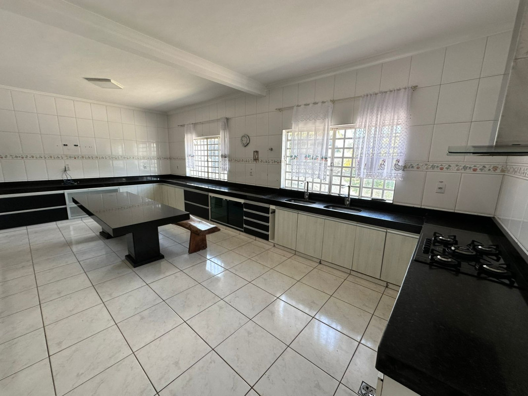 Casa, 6 quartos, 600 m² - Foto 15