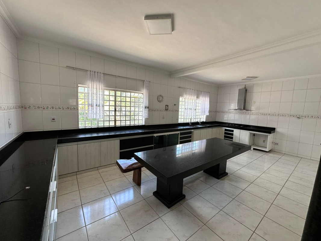 Casa, 6 quartos, 600 m² - Foto 13