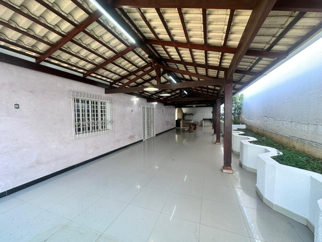 Casa, 6 quartos, 600 m² - Foto 2