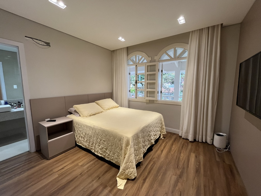 Casa, 3 quartos, 260 m² - Foto 13