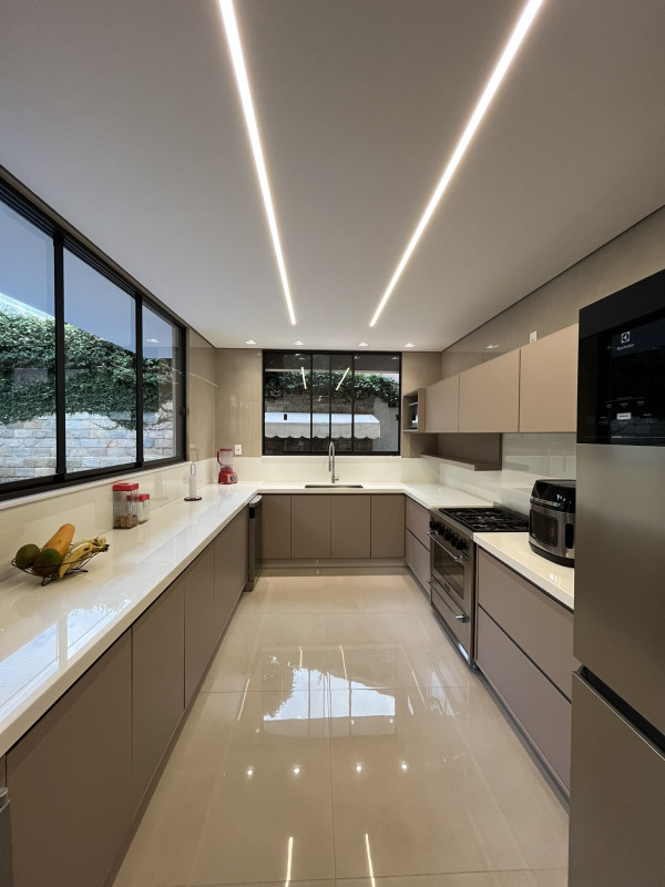 Casa, 3 quartos, 260 m² - Foto 2