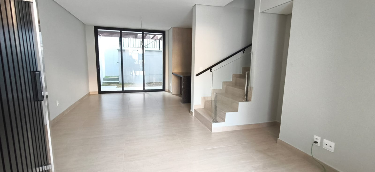 Casa, 3 quartos, 180 m² - Foto 3