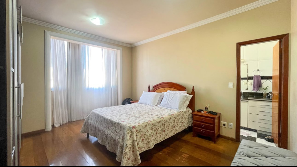 Cobertura, 3 quartos, 227 m² - Foto 11