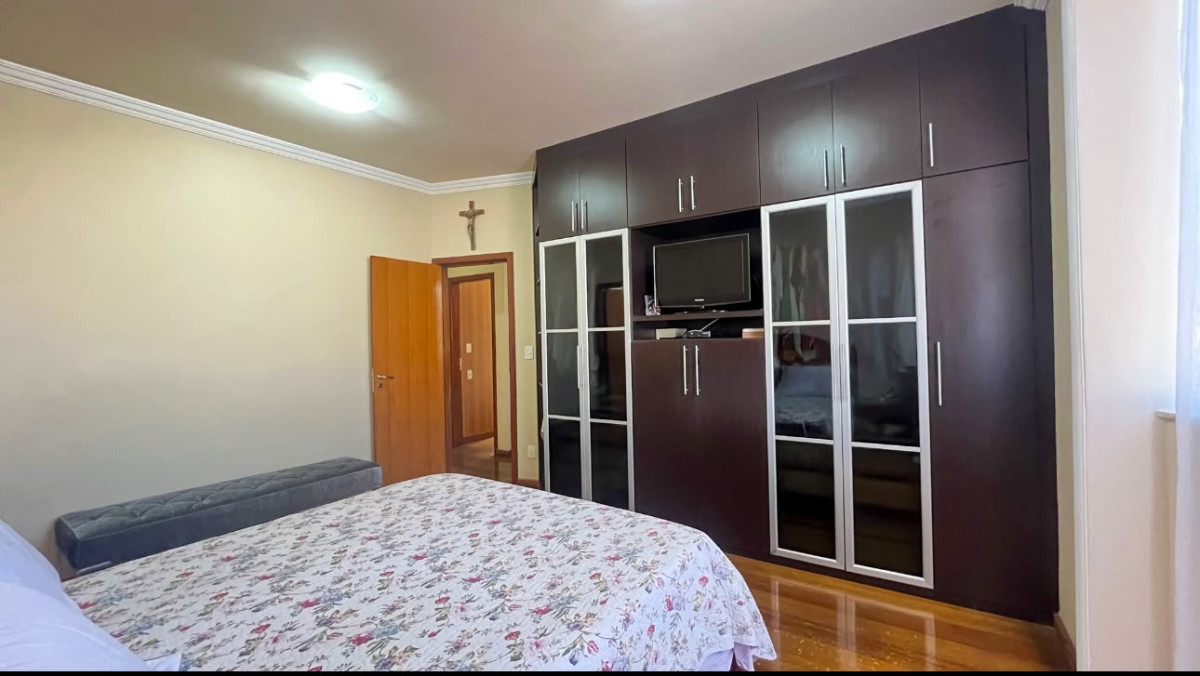 Cobertura, 3 quartos, 227 m² - Foto 13