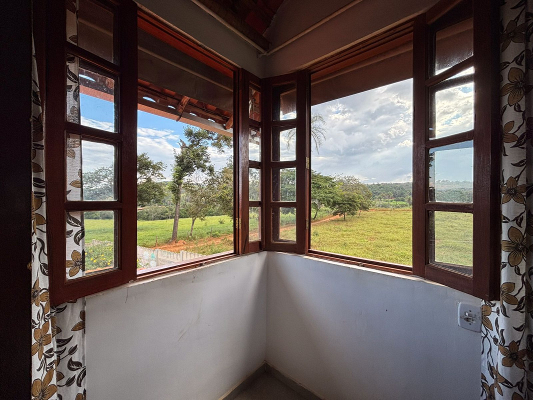 Chácara, 5 quartos, 1100 m² - Foto 4