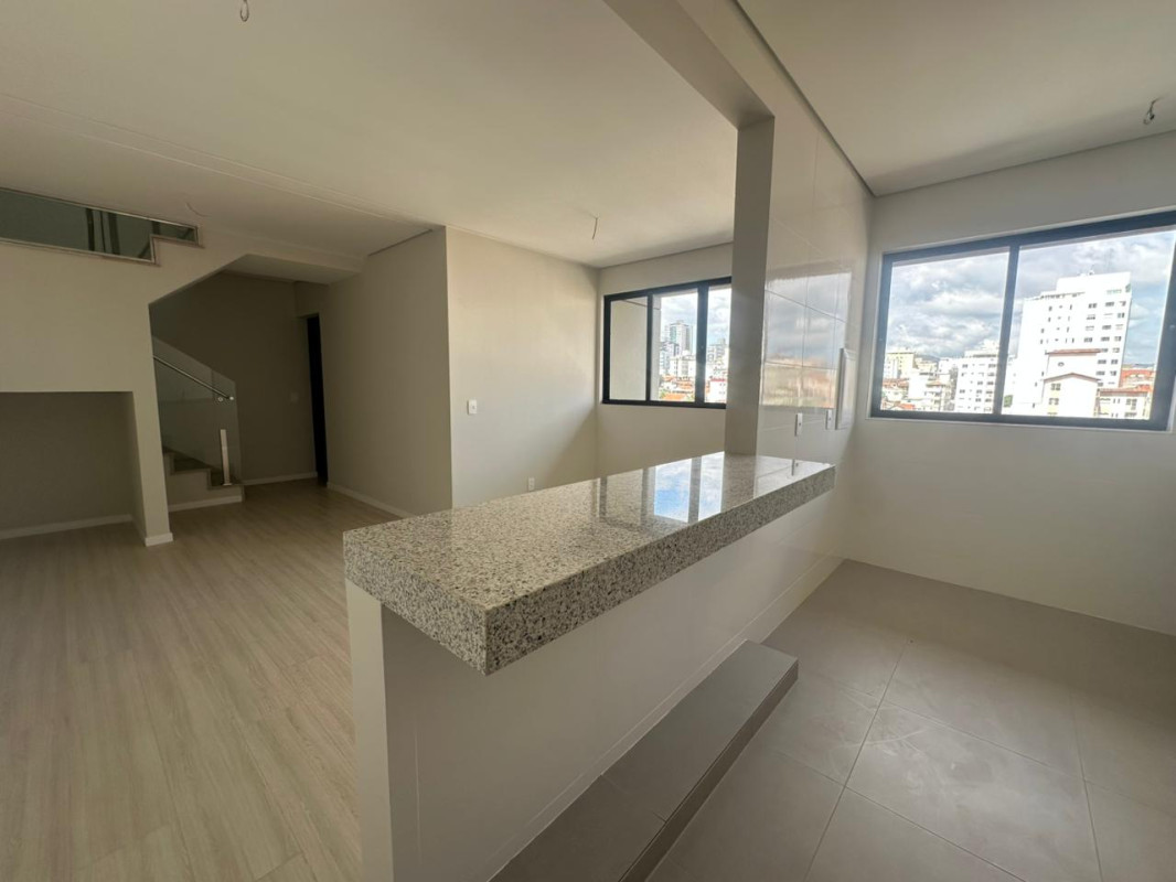 Cobertura, 3 quartos, 155 m² - Foto 2