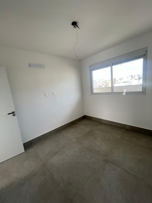Cobertura, 5 quartos, 174 m² - Foto 2