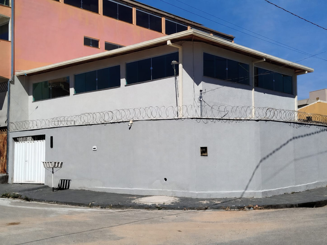 Casa, 3 quartos, 160 m² - Foto 1