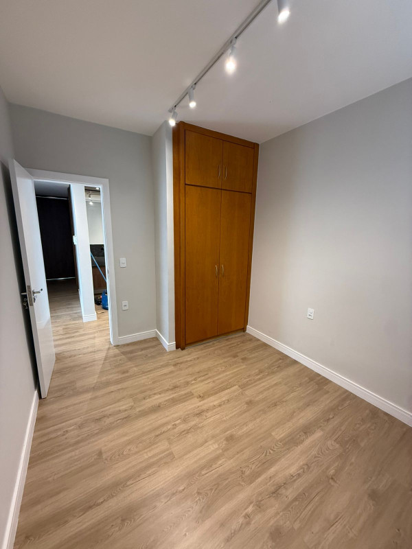 Casa, 4 quartos, 245 m² - Foto 15