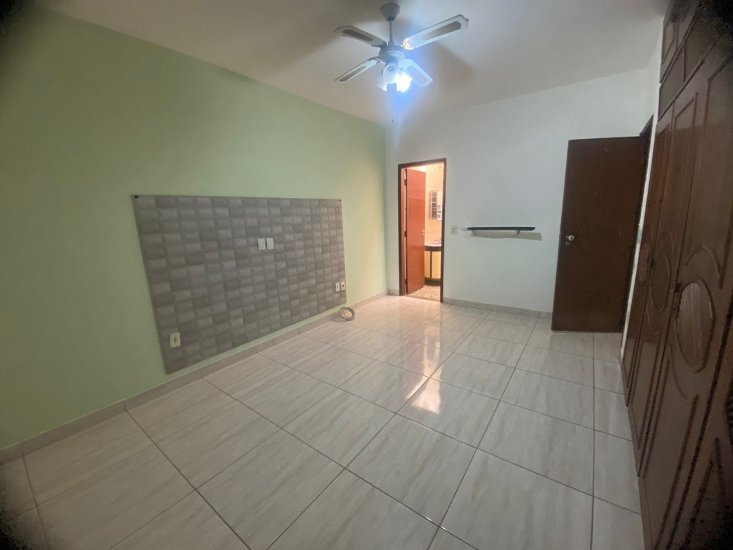 Casa, 4 quartos, 300 m² - Foto 21