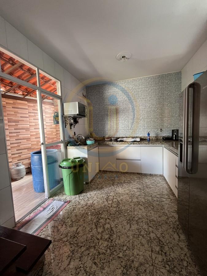 Casa, 5 quartos, 271 m² - Foto 9