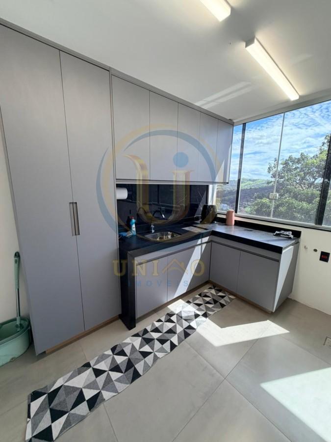 Casa, 4 quartos, 250 m² - Foto 11