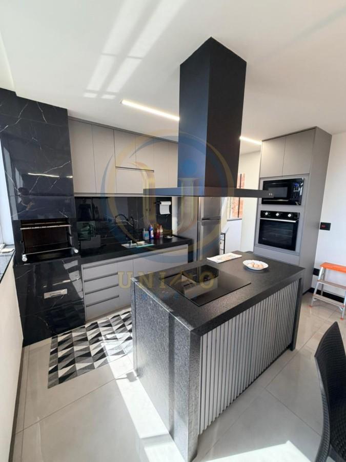 Casa, 4 quartos, 250 m² - Foto 13