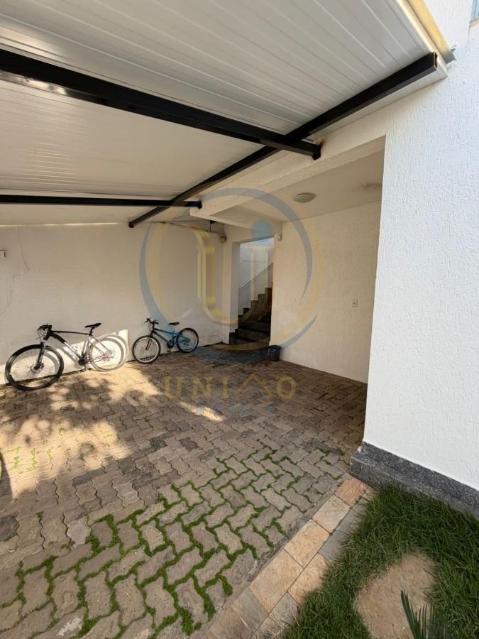 Casa, 3 quartos, 250 m² - Foto 3
