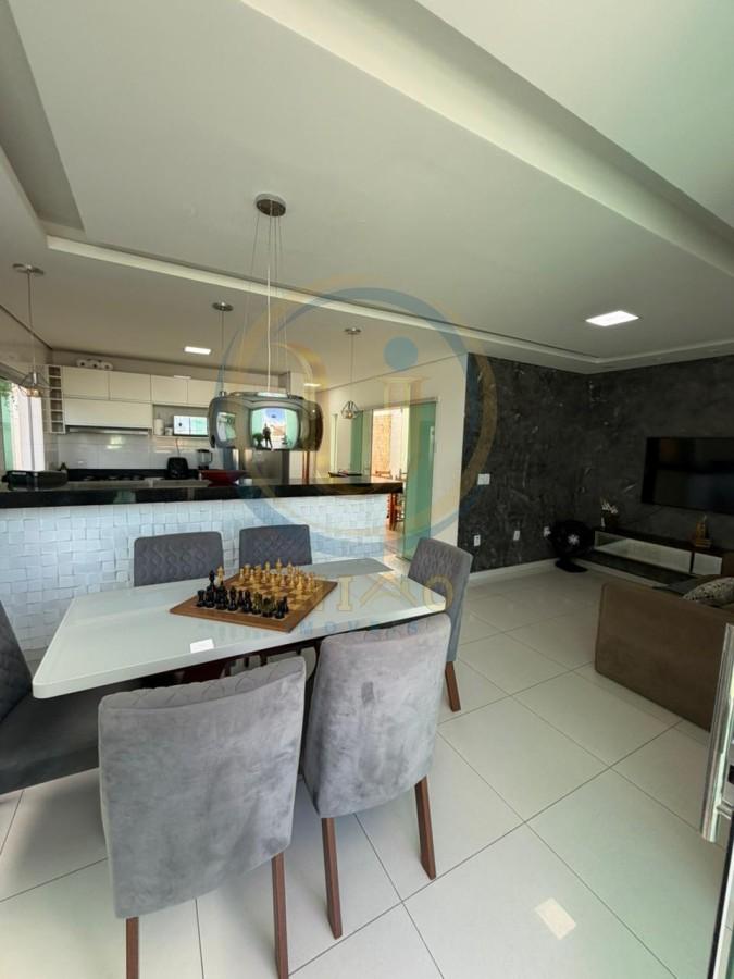 Casa, 3 quartos, 250 m² - Foto 8