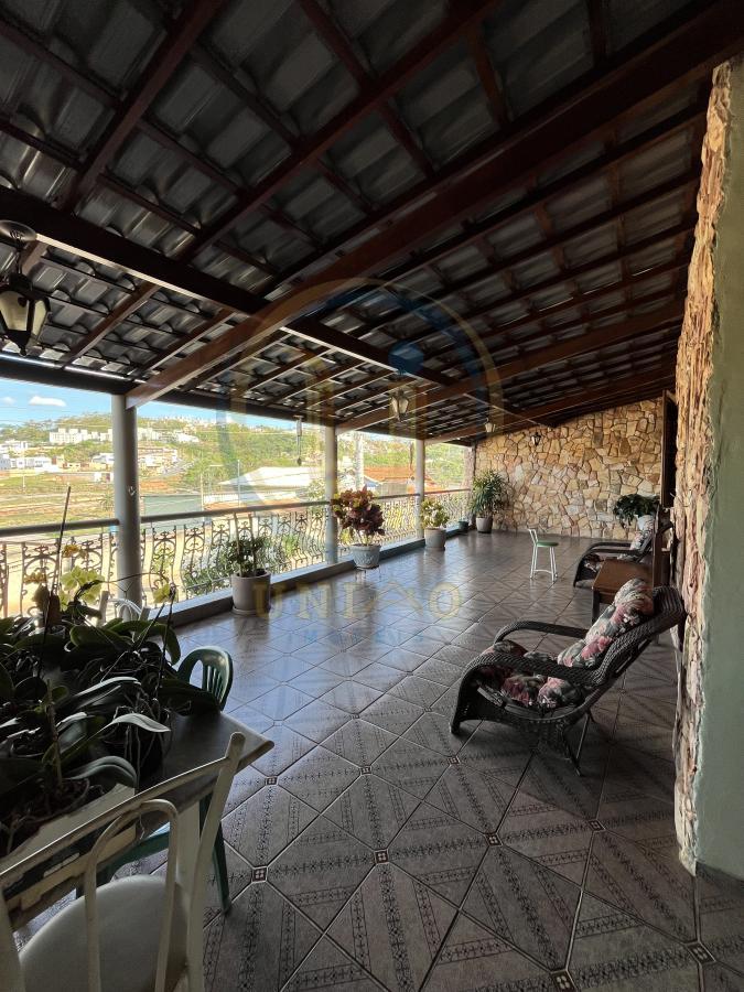 Casa, 4 quartos, 360 m² - Foto 9