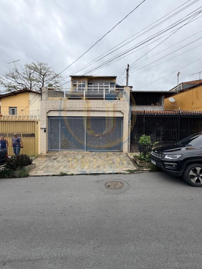 Casa, 4 quartos, 250 m² - Foto 1