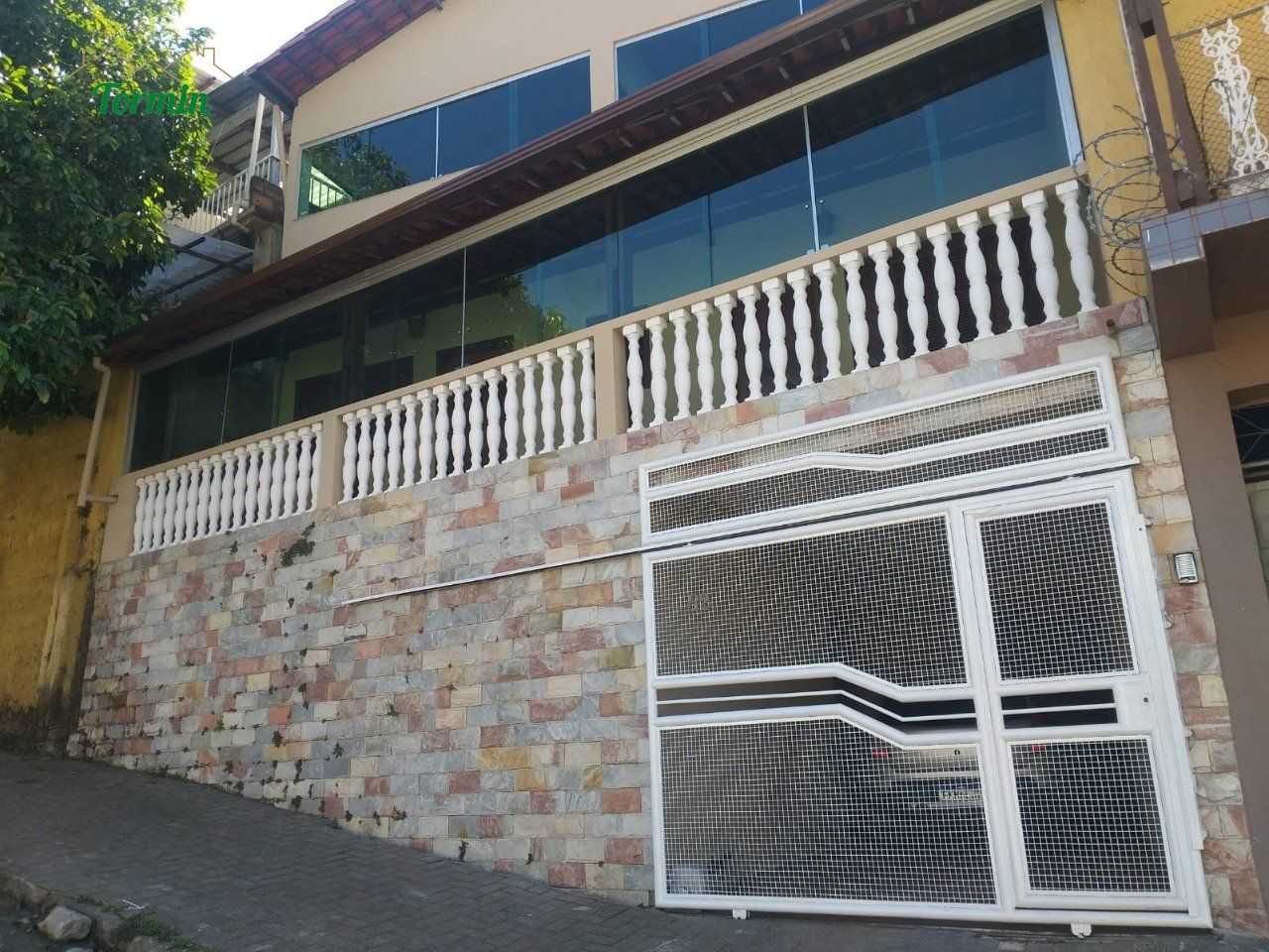 Casa, 5 quartos, 200 m² - Foto 1
