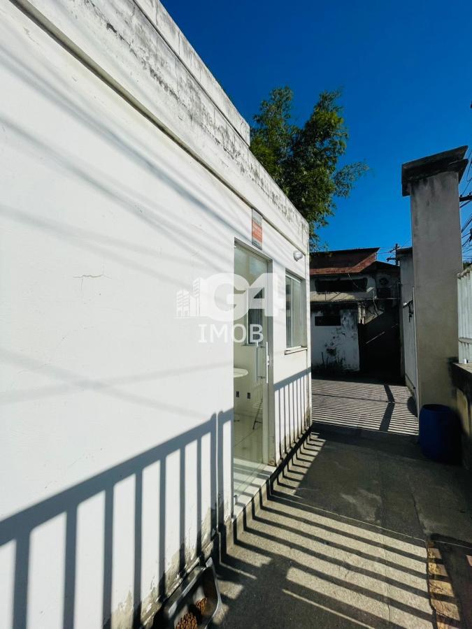 Loja / Salão / Ponto Comercial 2 quartos à venda em Monjolos, São Gonçalo - RJ