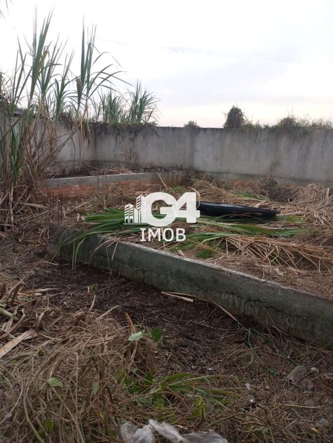 Lote / Terreno à venda em Fazendinha, Araruama - RJ