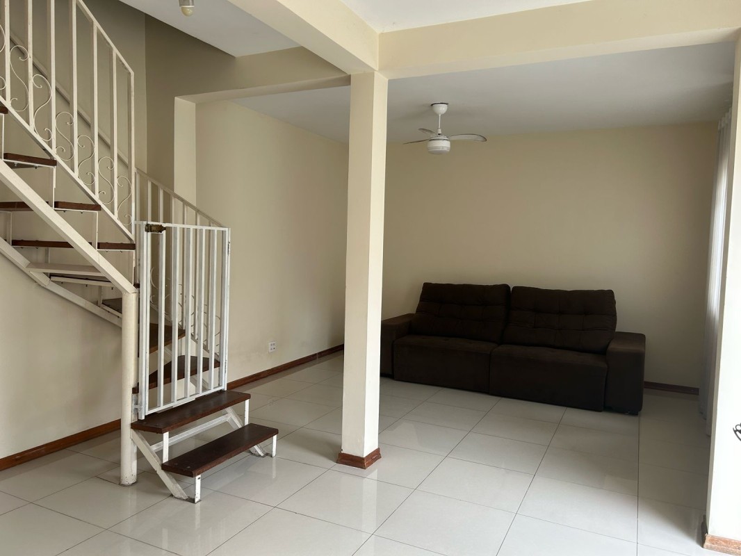 Casa, 3 quartos, 121 m² - Foto 1