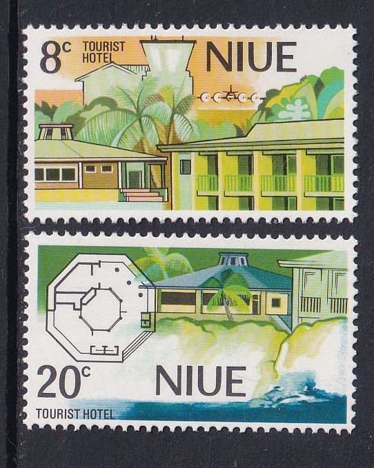Niue #177-178  MNH  1975  opening of tourist hotel