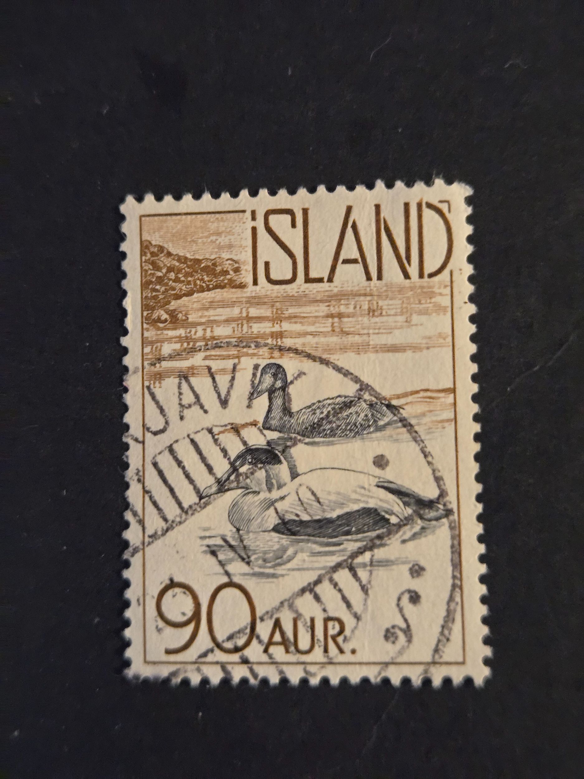 Iceland #320         Used