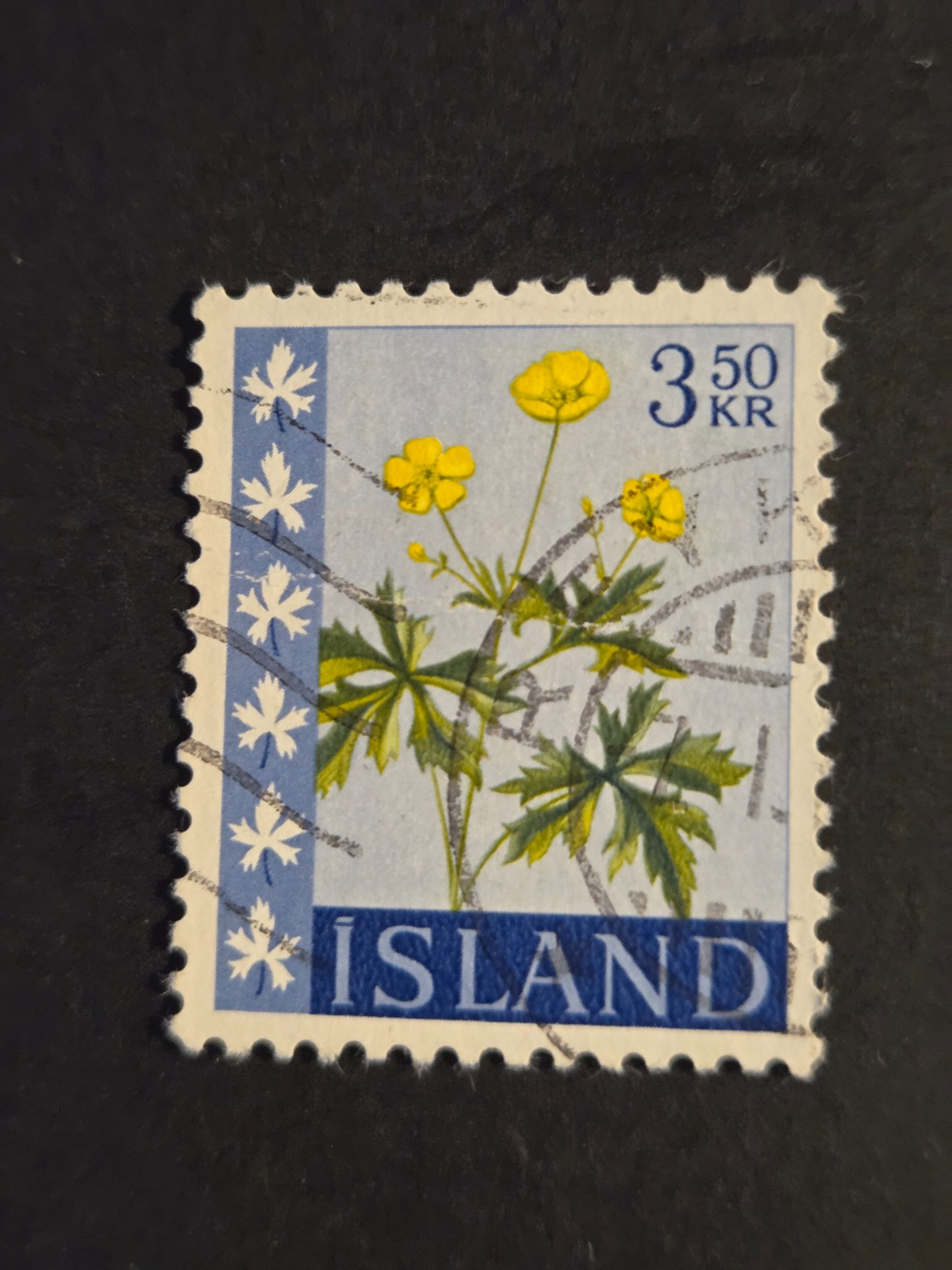 Iceland #332         Used