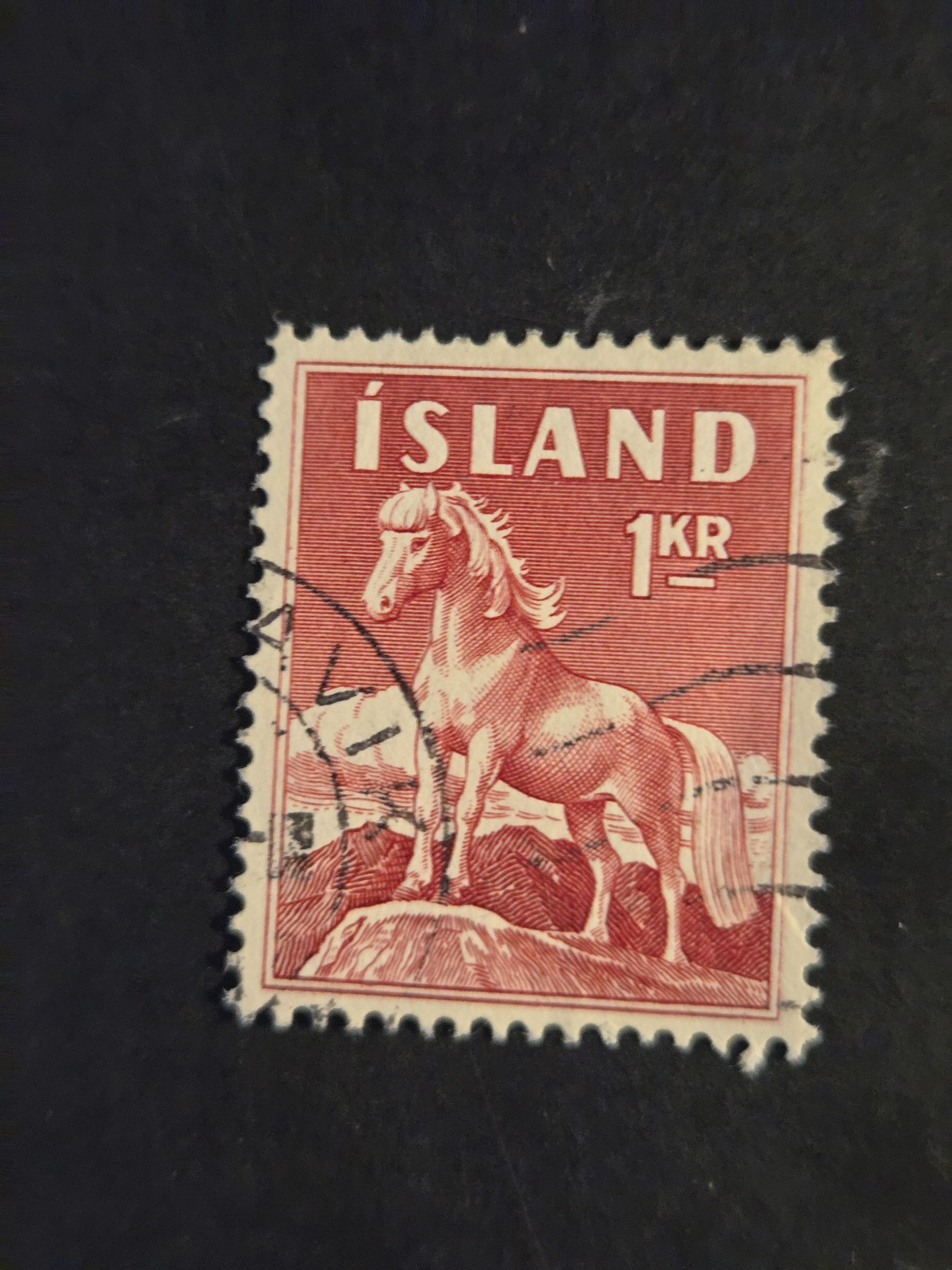Iceland #324         Used