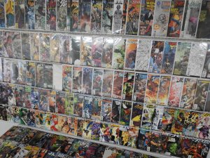 Huge Lot 160+ Comics W/ Batman, Justice League, Flash+ Avg VF Condition!