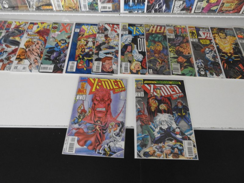 Huge Lot 130+ Comics W/ X-Men, Excalibur, Thor, Hulk+ Avg VF Condition!