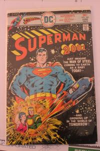 Superman 300 5-0-vg-fn