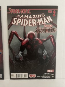 Amazing Spiderman #9 & 10 - 2015 - 2nd Spider-Gwen And 1st Spider-punk Lot Of 2