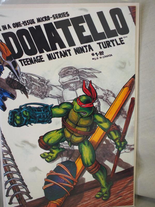 Donatello Teenage Mutant Ninja Turtle 1 1986 .VF/NM condition.