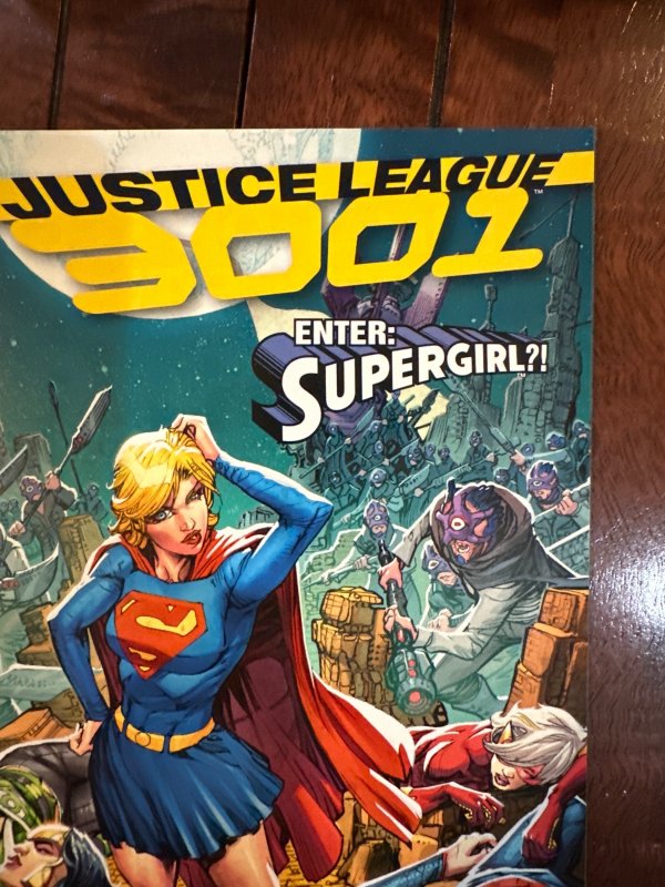 Justice League 3001 #2 (2015)