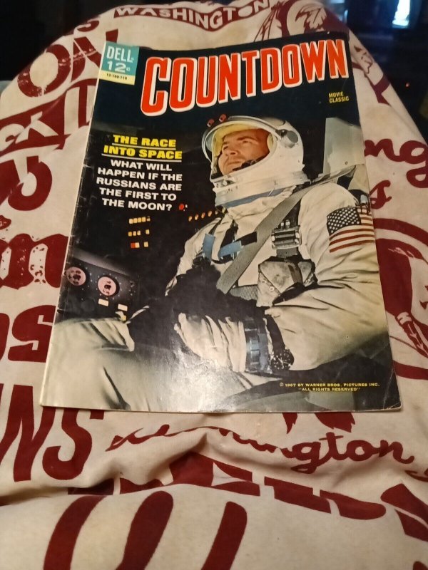 COUNTDOWN ~ DELL 1967 ~ James Caan Photo Cover Silver Age Movie Classics