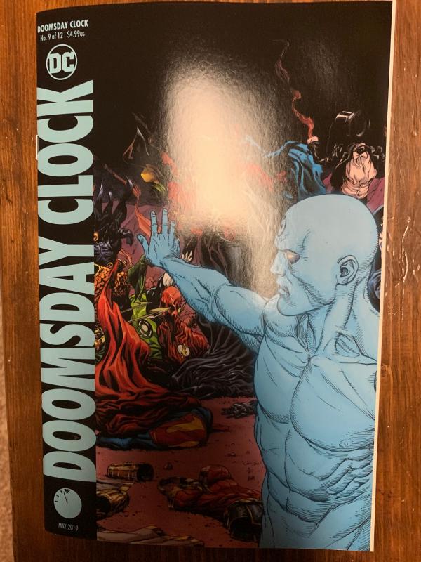 Doomsday Clock (2018) 9 Alternate Cover NM (9.4)