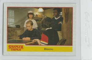 Stranger Things Hiding 30 Topps Netflix 2018 Season One trading card