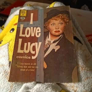 Vintage 1961 I Love Lucy #31 dell Silver age TV show book scarce later issue