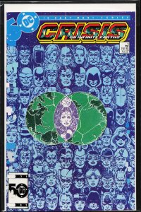 Crisis on Infinite Earths #5 (1985) [Key Issue]